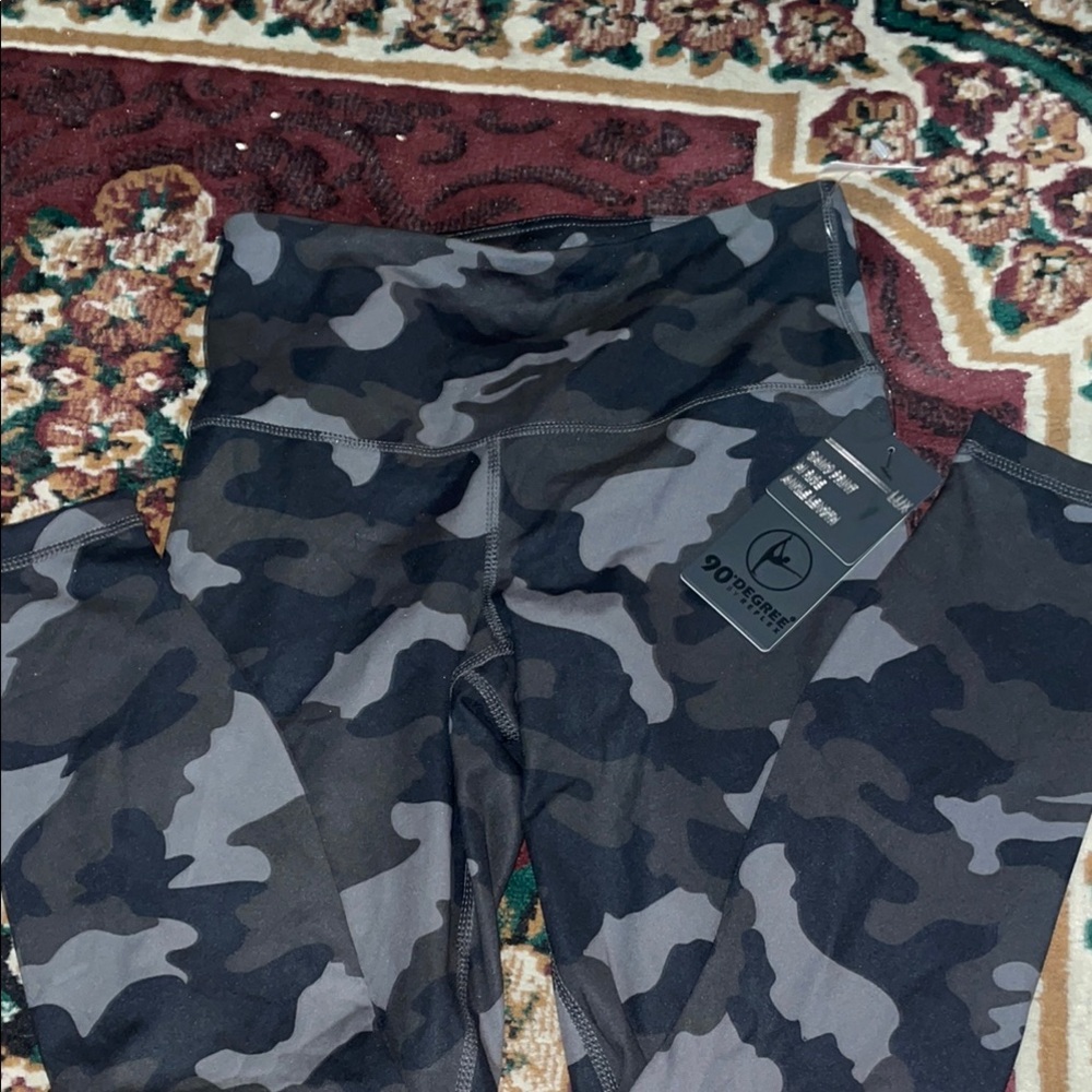 90 Degree Lux Black and Gray Camo Kids Leggings